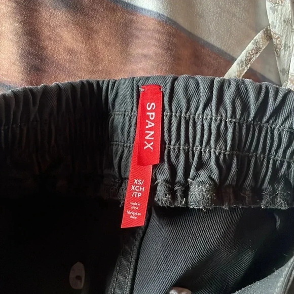 Spanx NWT Stretch Twill Cargo Jogger - Picture 6 of 7